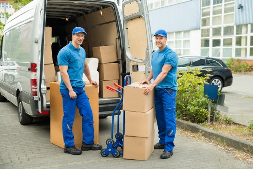 Local removal truck hire service for homes and businesses