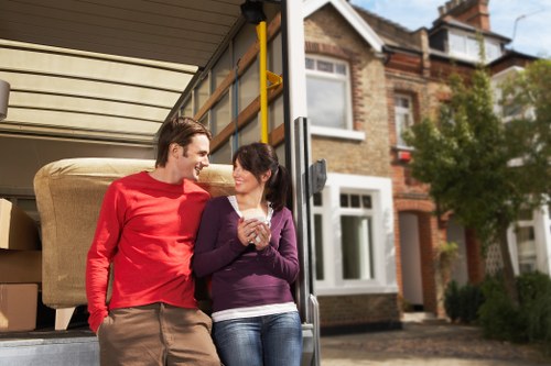 Packing and transport support for a Maida Vale flat relocation